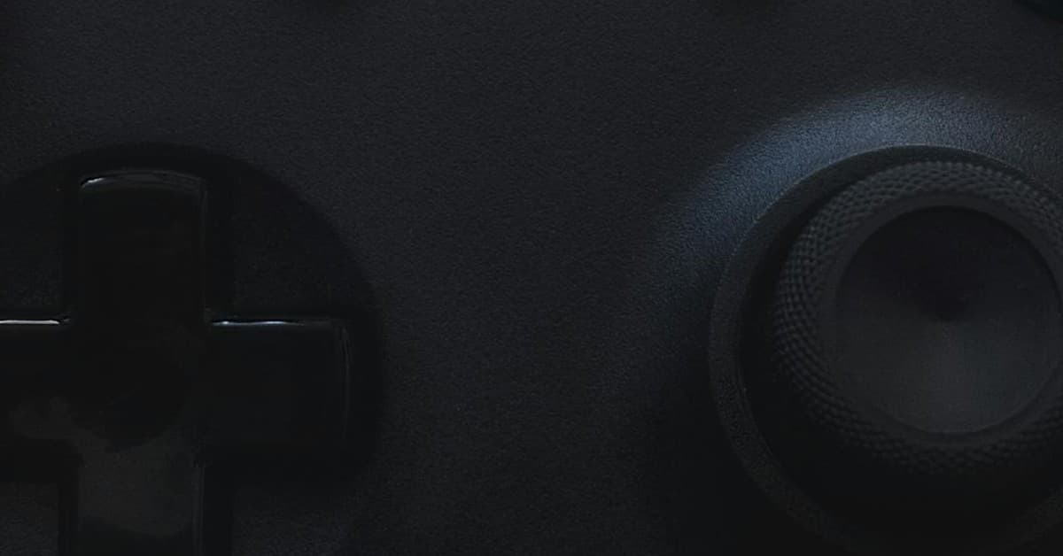 Xbox's Logo Removal Strategy: A Misguided Tactic in the Console War with PlayStation
