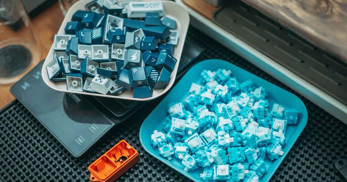 Switch Lab Review: 100 Keyboard Switches, Live-Service Unlocks, and a Taiko Clone