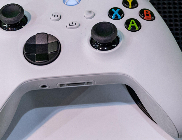 Xbox Controller Battery Life: Three Essential Tips to Extend it
